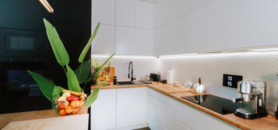 Fronty meblowe z PCM – niewidoczne magazyny ciepła w domu, które stabilizują temperaturę i podnoszą komfort